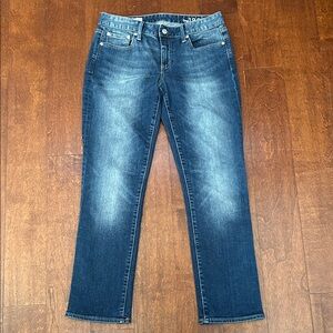 GAP Women’s Real Straight Denim Jeans in Medium Wash, Size 28 Short